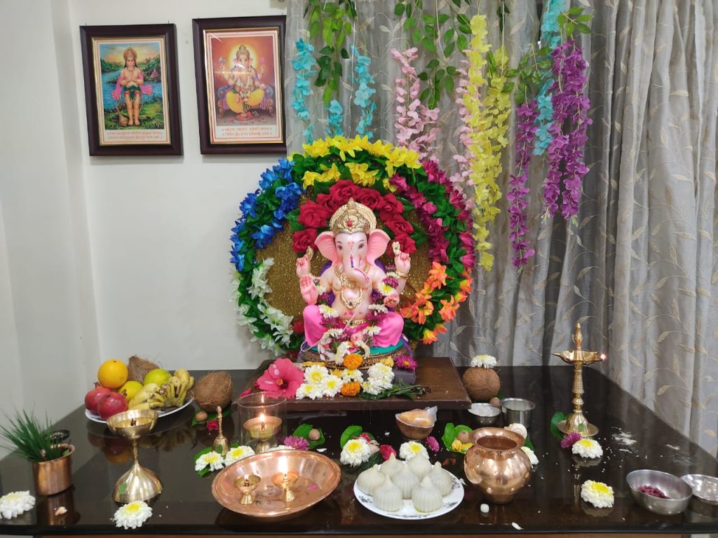 Salman Khan celebrates Ganesh Chaturthi with family, friends