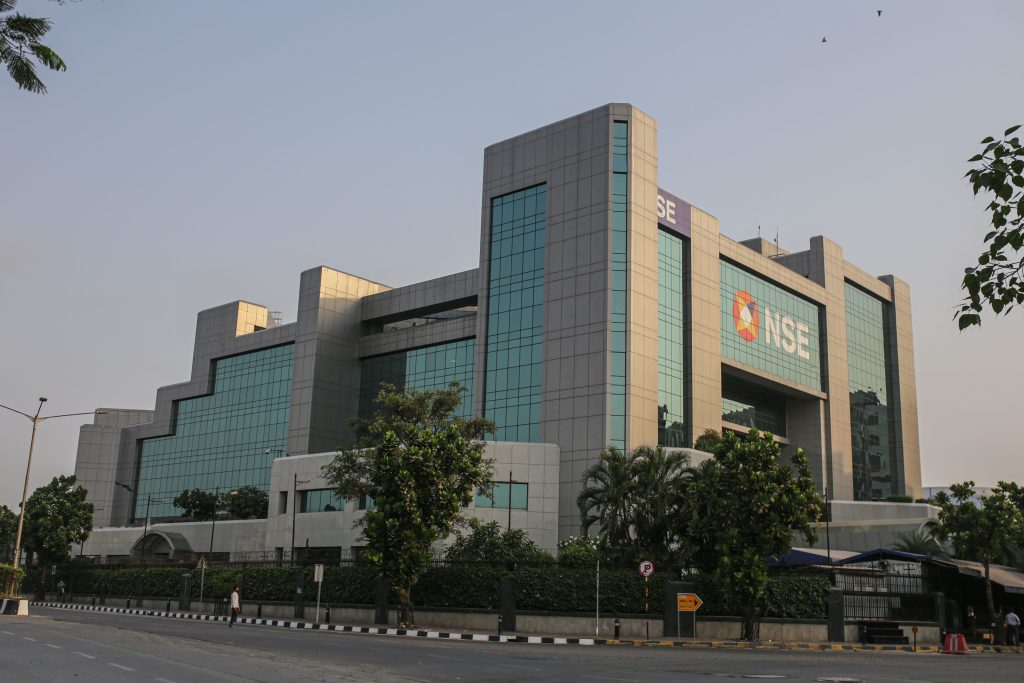 Sensex, Nifty close flat to lower as banking, pharma stocks slip
